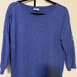 Blue COLUMBIA shirt. Size LARGE